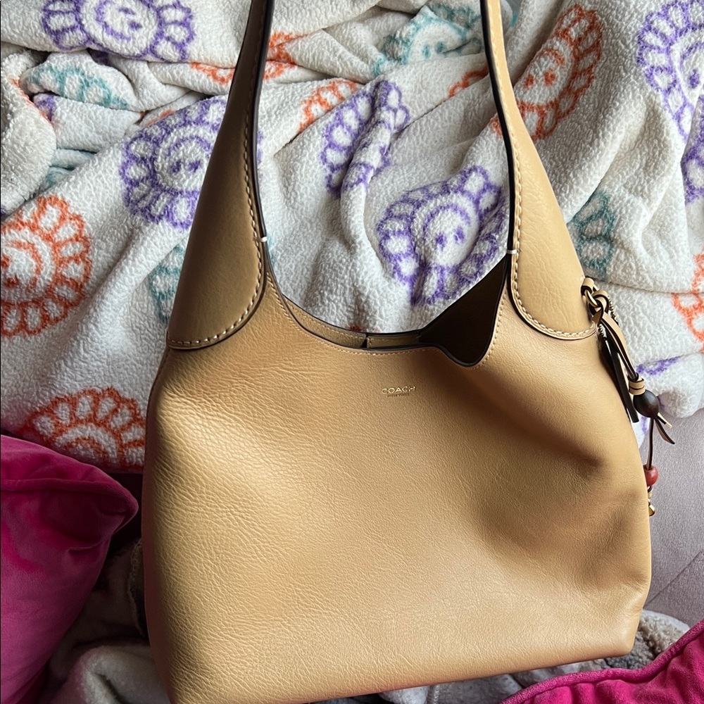 Coach Brooklyn 28 Tan